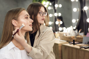 How to apply bronzer, highlighter, illuminator, face makeup, 