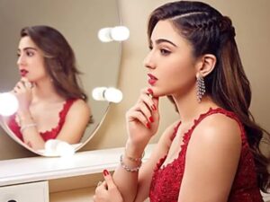 Sara Ali Khan, One Side French Braid