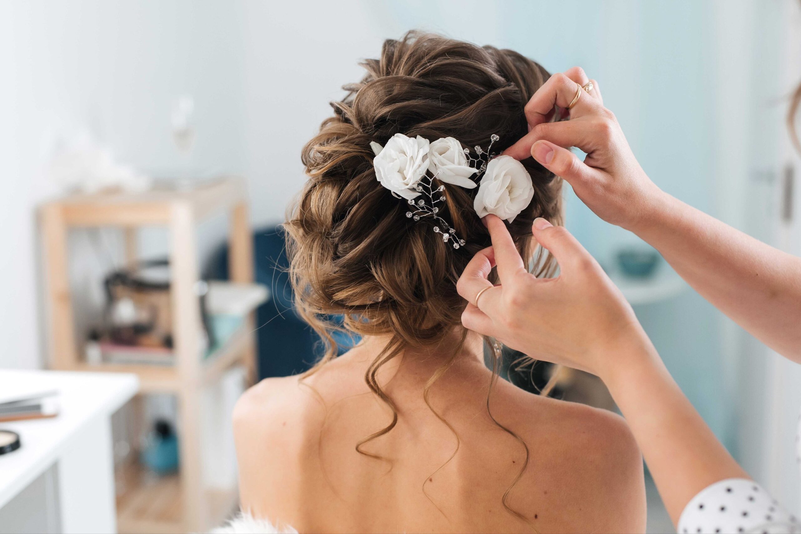 8 Trendy Hairstyles for Festive Season 2023 – Approved by Bollywood Celebrities