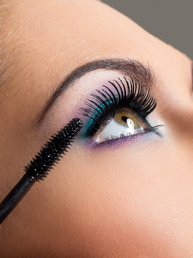 Eye makeup, mascara,