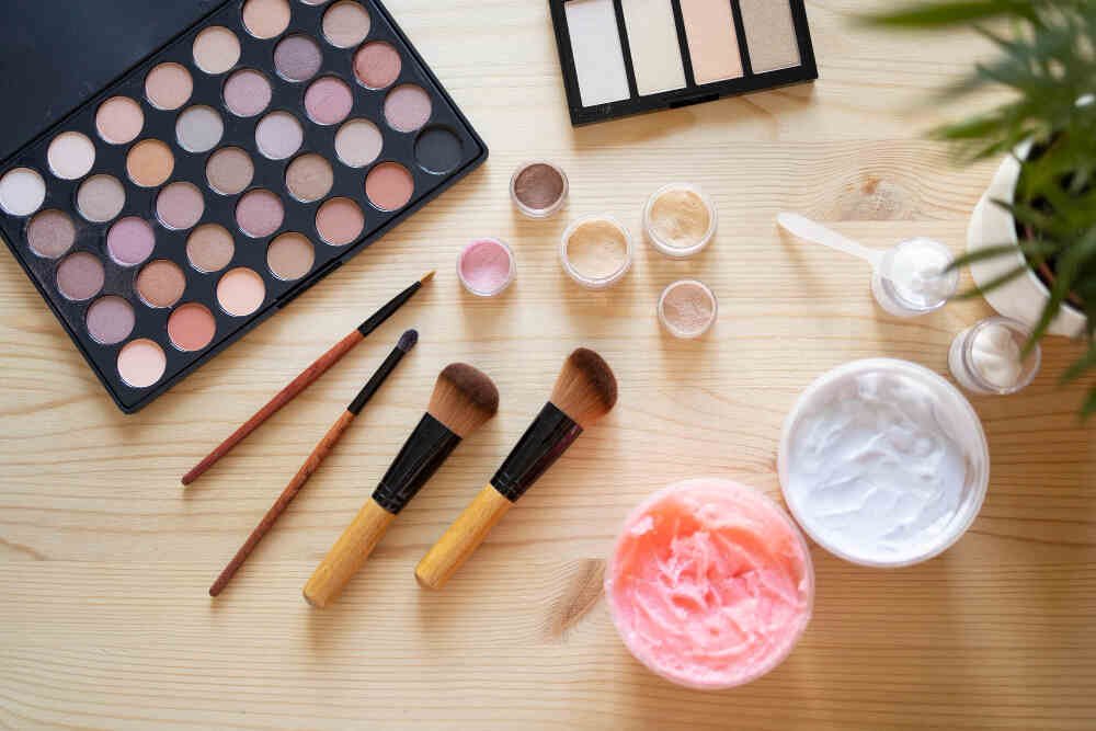 Must-Have Makeup Products for Beginners