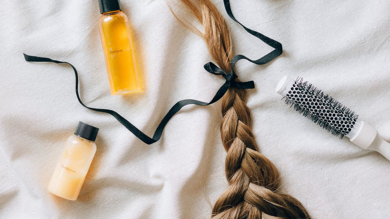 Travel-Friendly Haircare Routine: Tips for Maintaining Healthy Locks on the Go