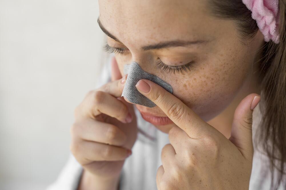 Facial Steam for Acne: Benefits and a Simple How-To Guide